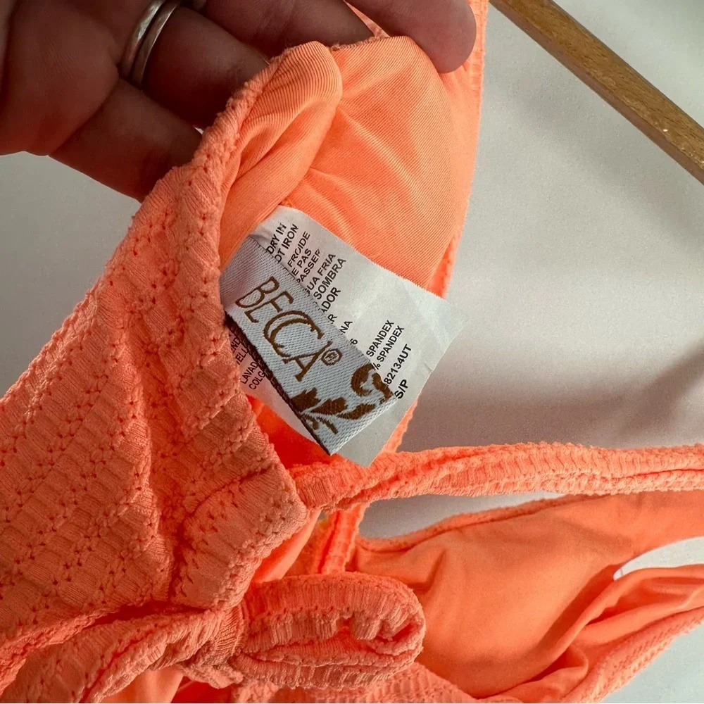 NWOT Becca Line in The Sand Lainey Textured Rib Plunge One-Piece Nectar